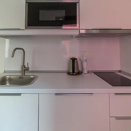 New And Cute Close To The Beach. Apartment