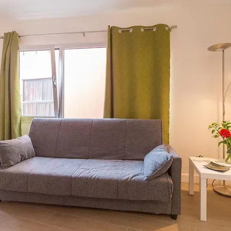 New And Cute Close To The Beach. Apartment